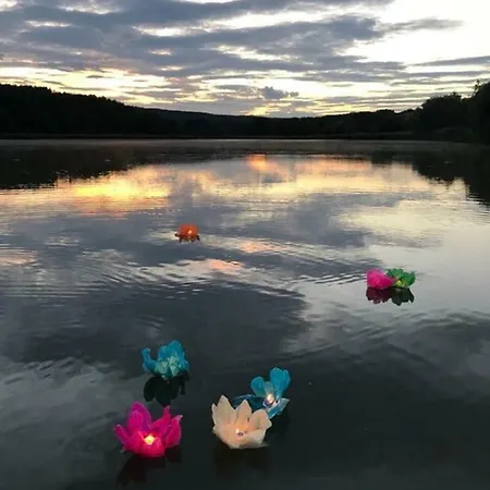 ラグジュアリーテント Nomad Jurta Zalakaros Mellett Zalamerenye