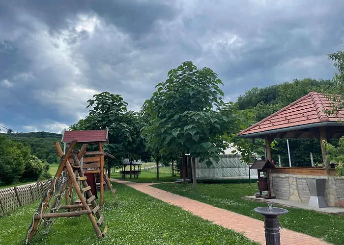 럭셔리텐트 Nomad Jurta Zalakaros Mellett *